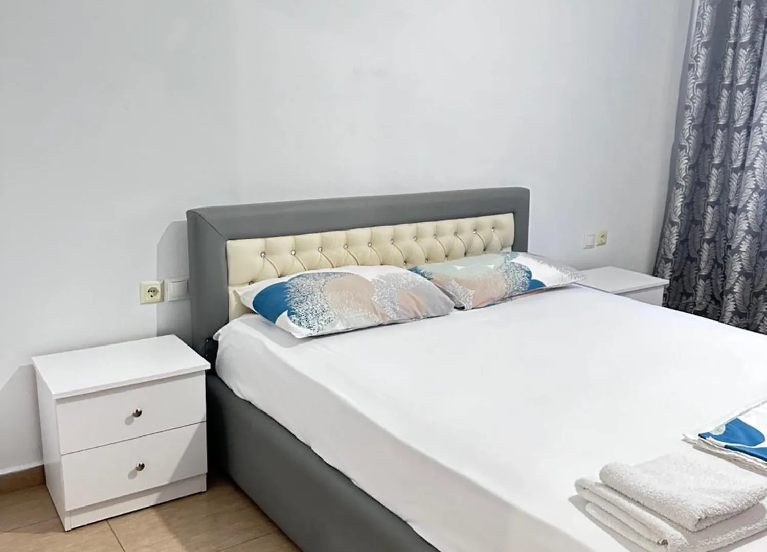 Roi Apartament Sarandë Apartment